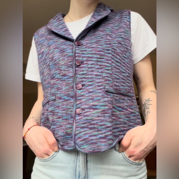 Vintage Collared Sweater Vest - Picture 3 of 8